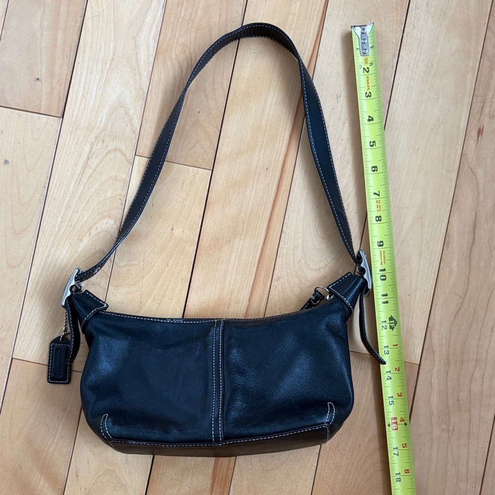 VINTAGE Y2K COACH “Demi” pouch/ shoulder bag